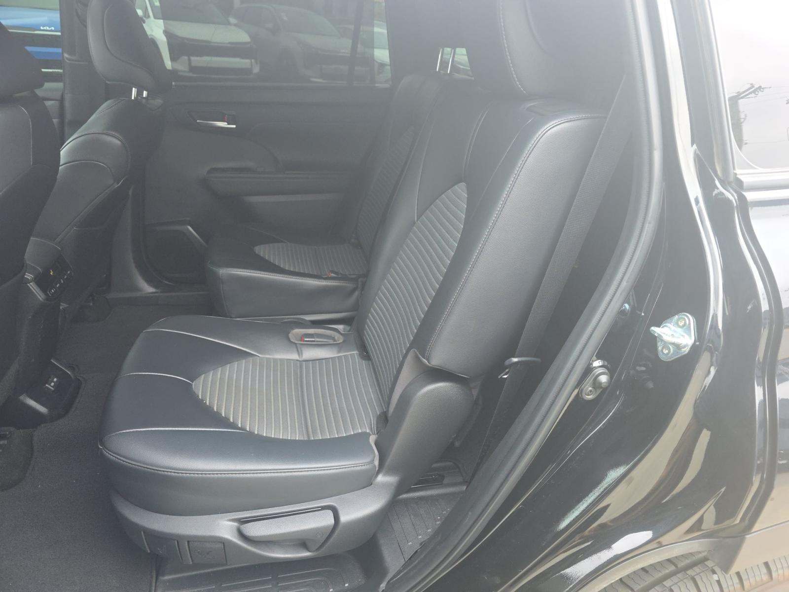 2023 Toyota Highlander XSE AWD