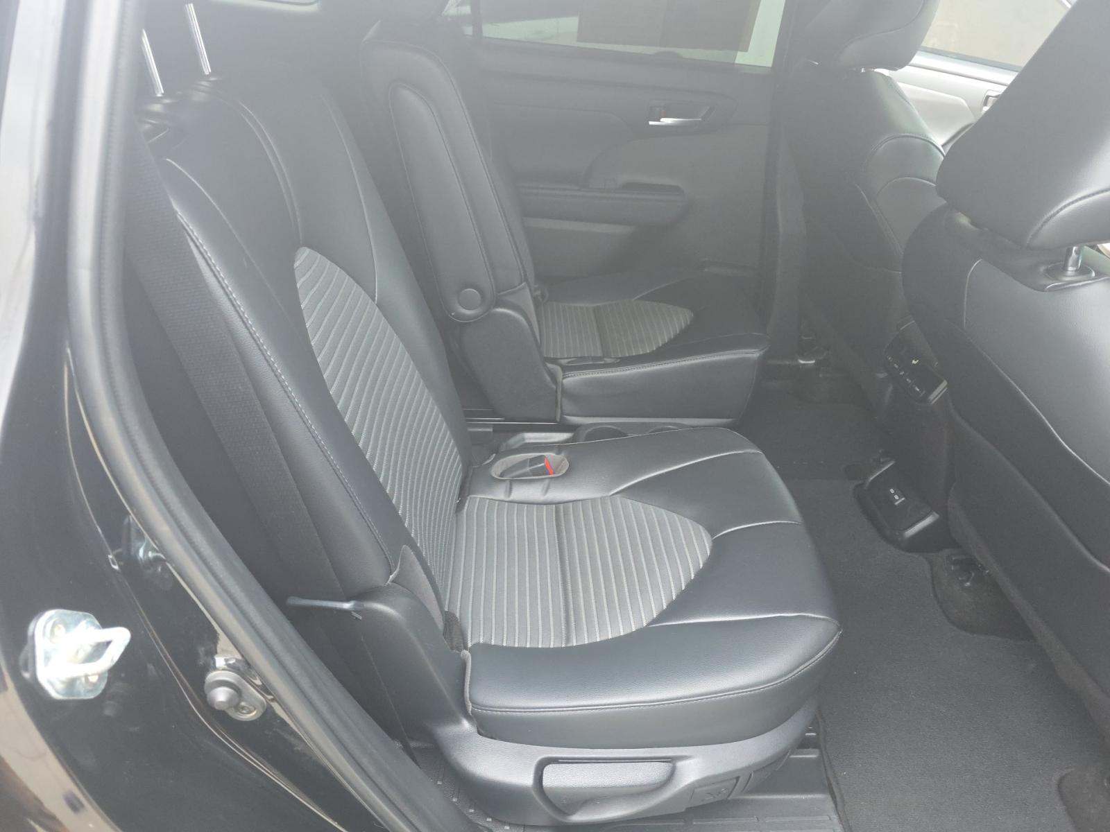 2023 Toyota Highlander XSE AWD