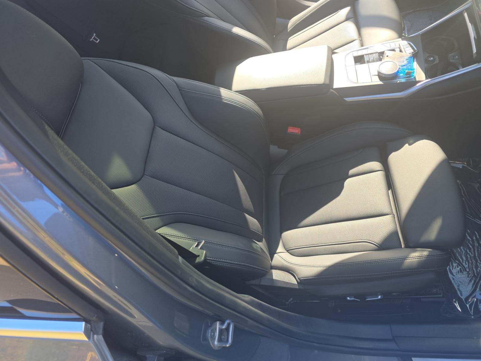 2024 BMW 3 Series 330i RWD