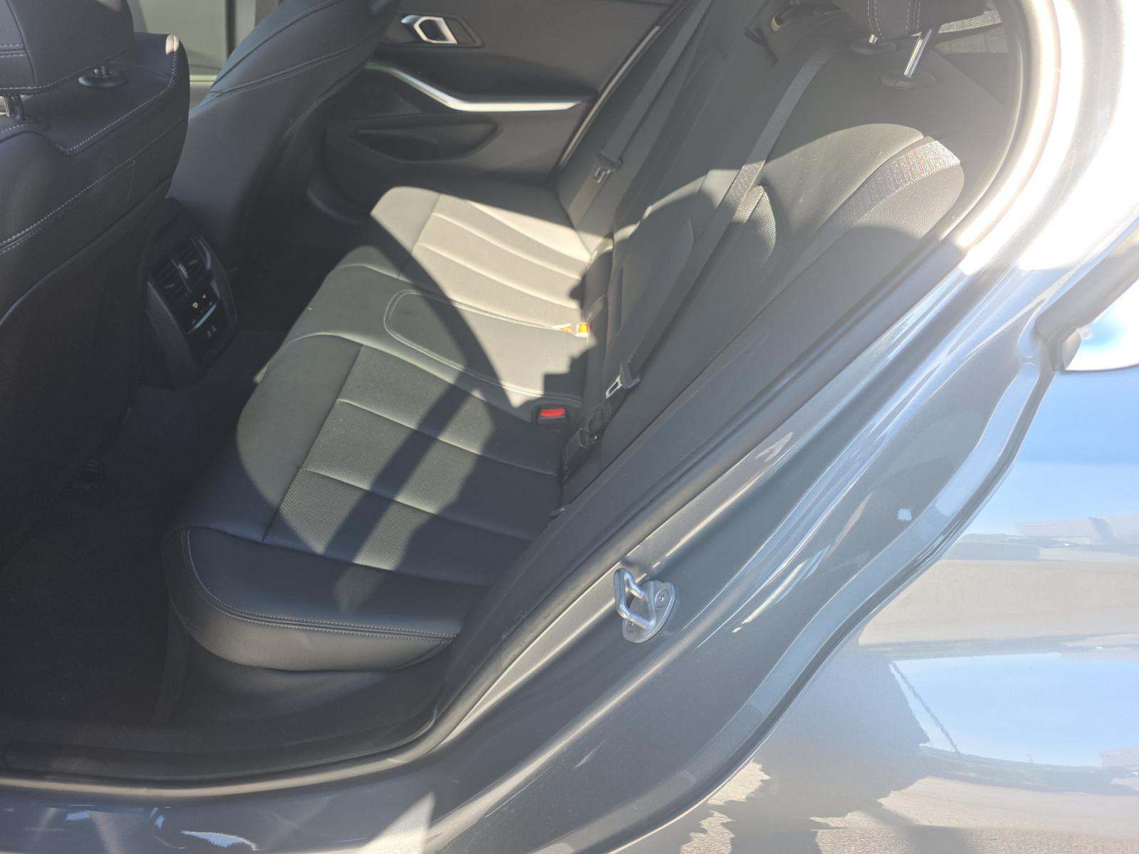 2024 BMW 3 Series 330i RWD