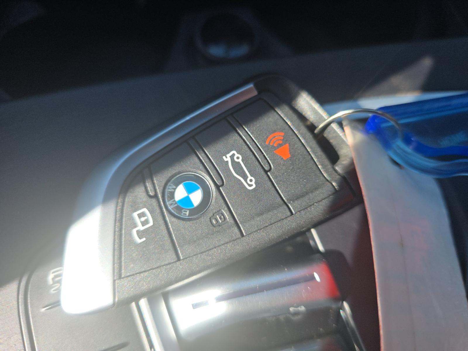 2024 BMW 3 Series 330i RWD