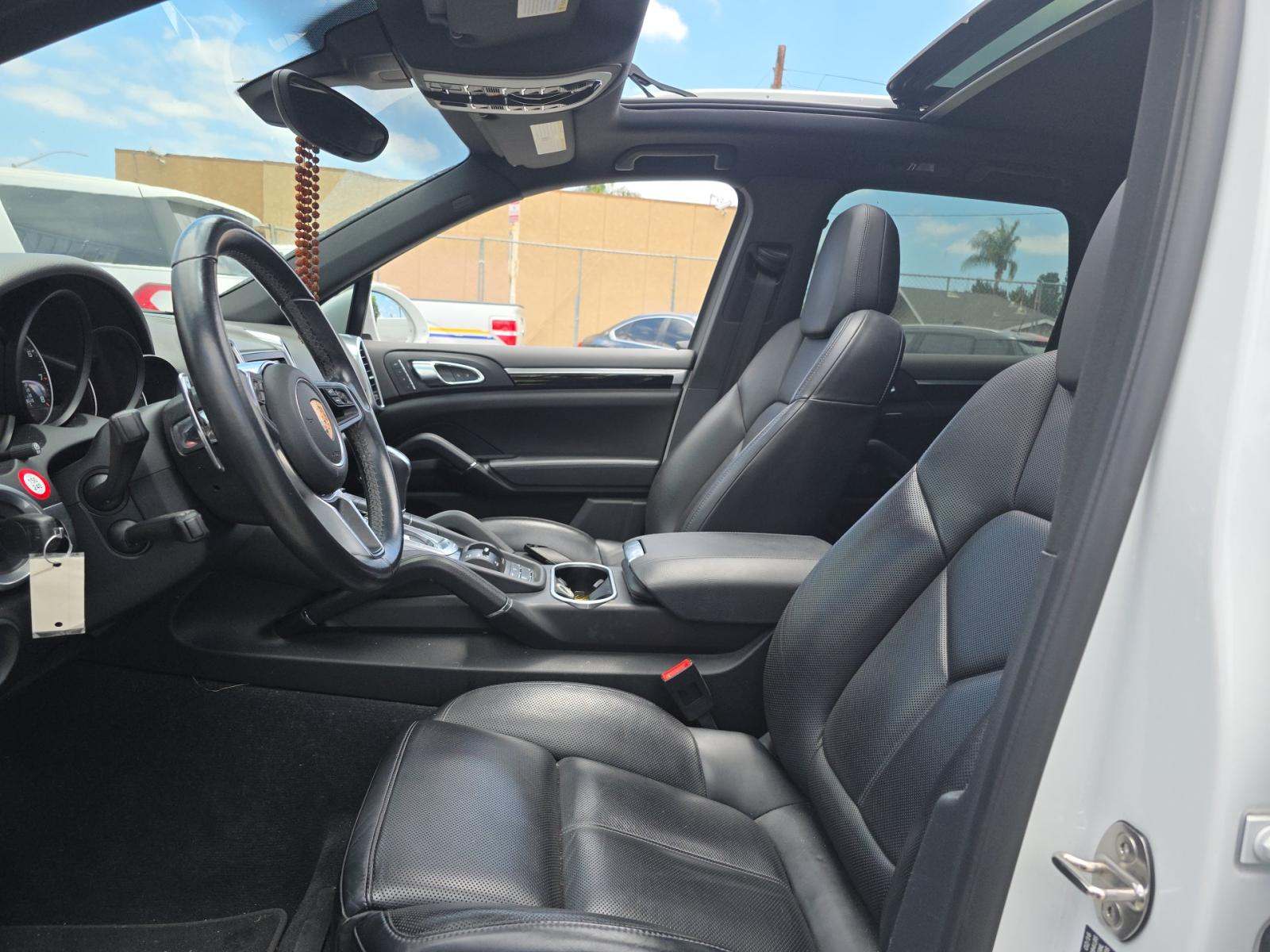 2016 Porsche Cayenne Base AWD