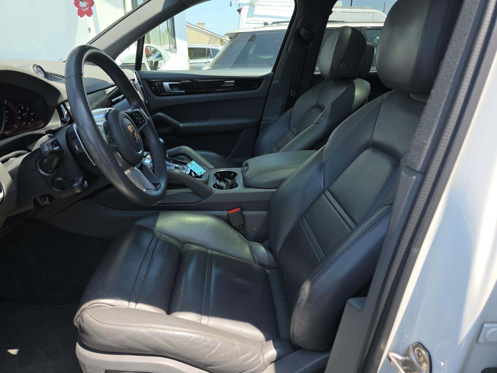PORSCHE CAYENNE - 6
