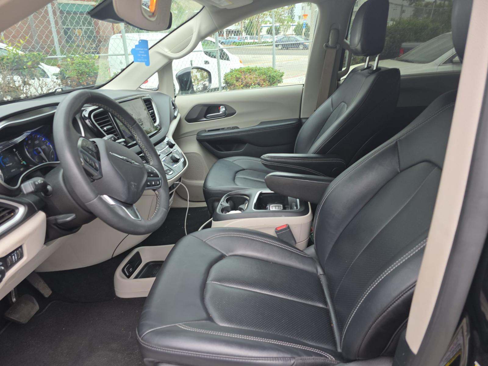 2024 Chrysler Pacifica Touring L FWD