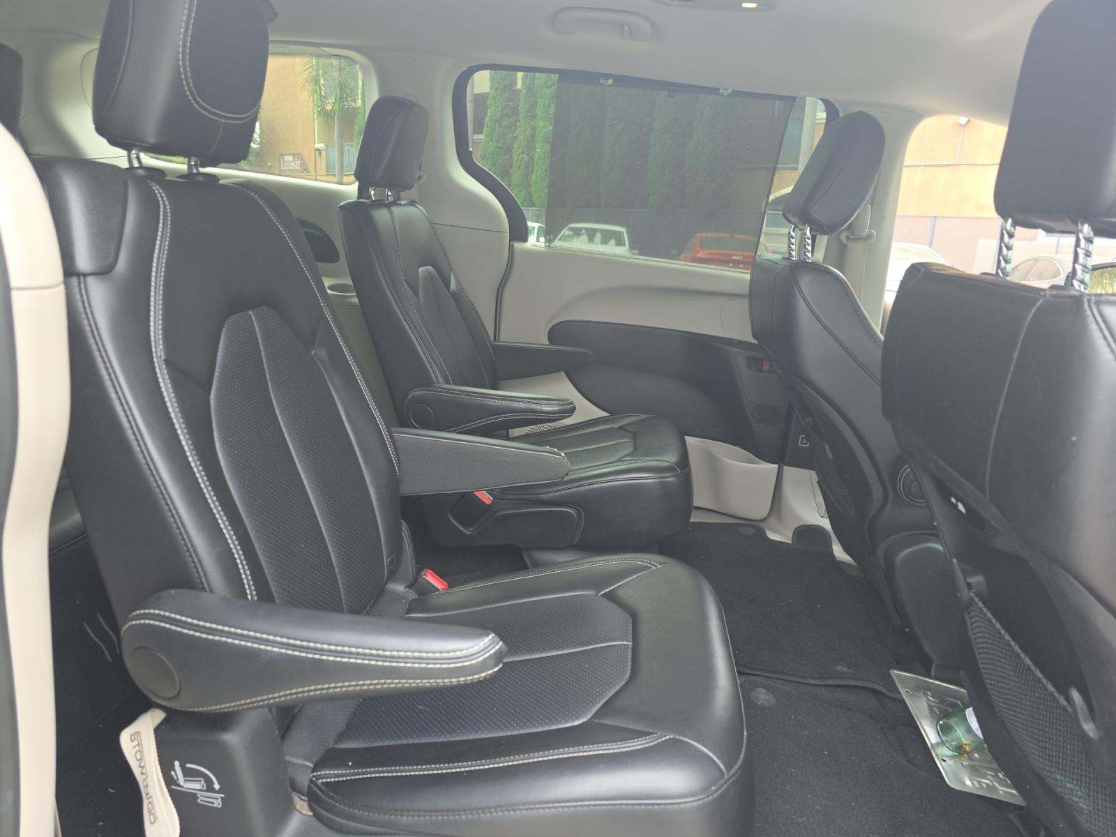 2024 Chrysler Pacifica Touring L FWD