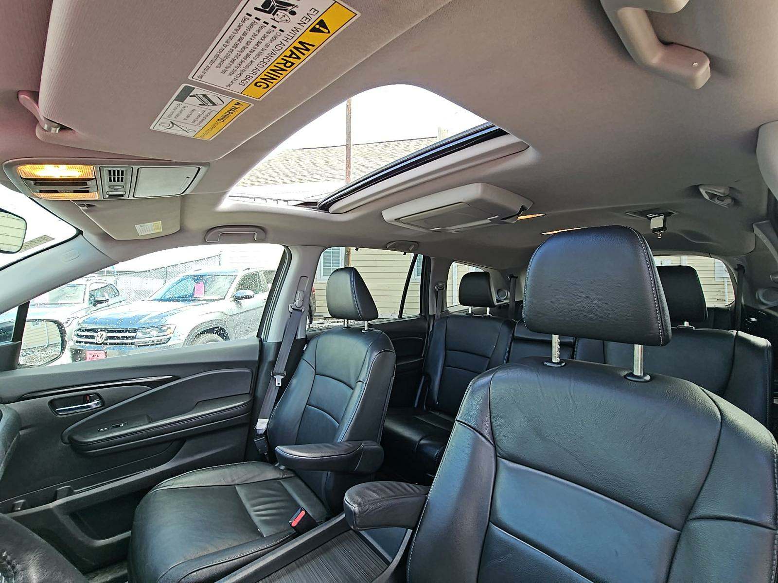 2021 Honda Pilot Touring AWD