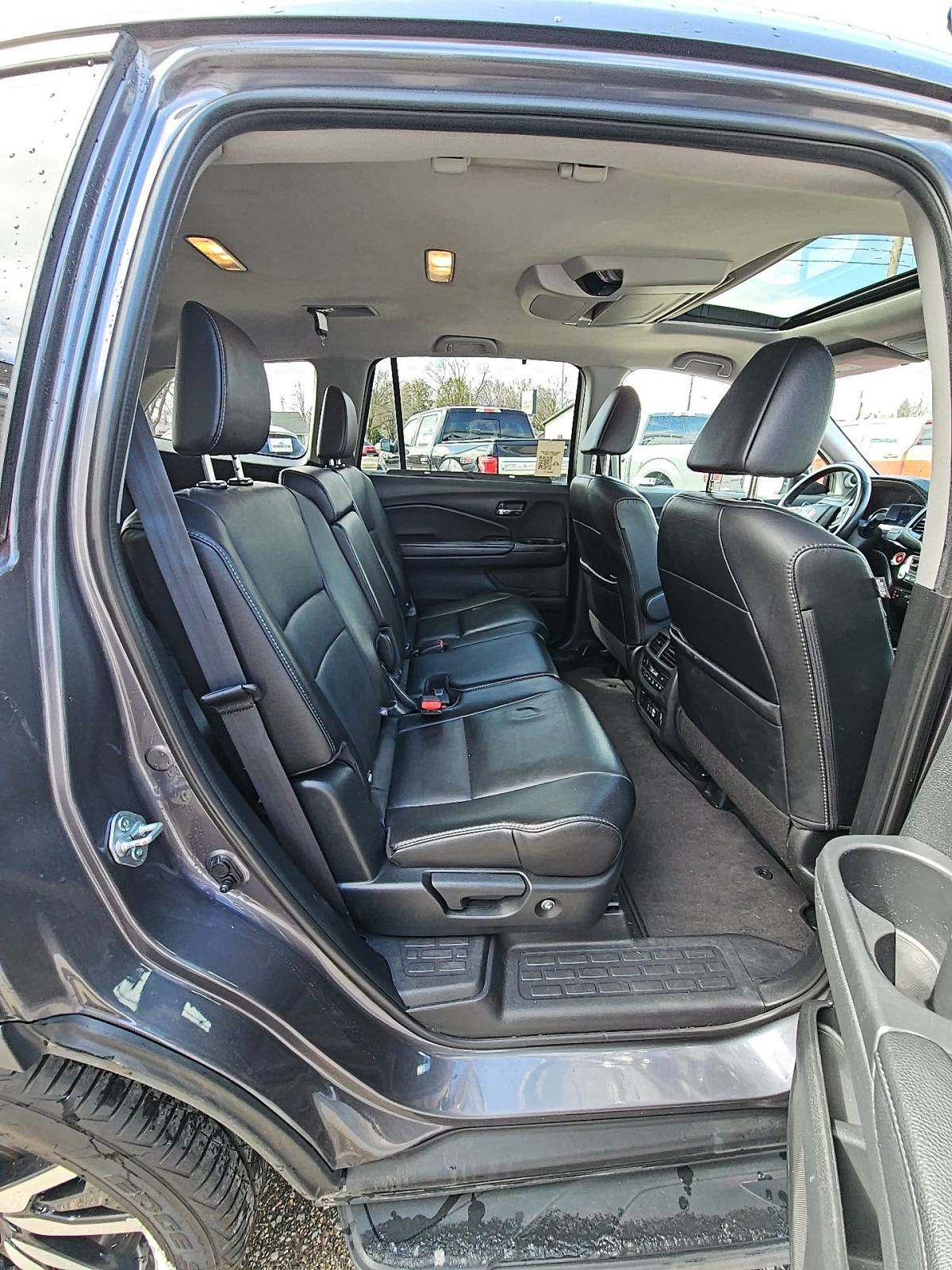 2021 Honda Pilot Touring AWD