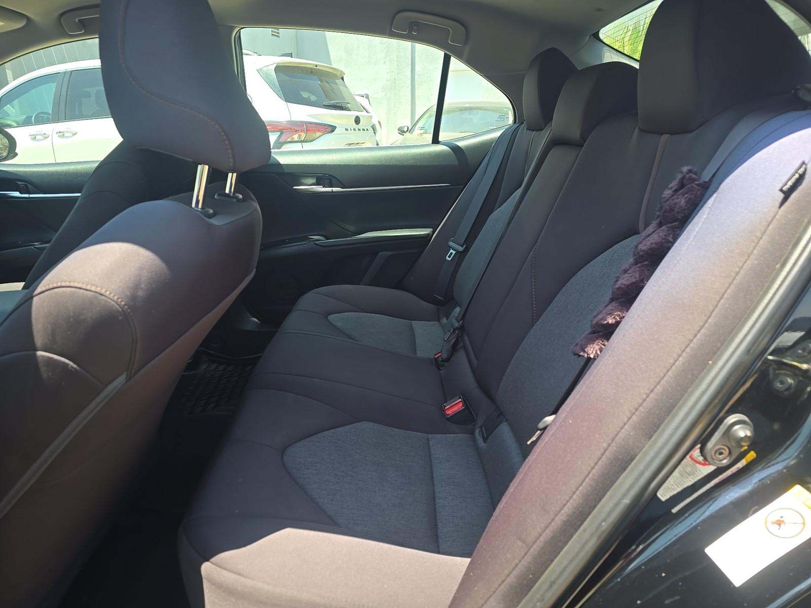 TOYOTA CAMRY - 9