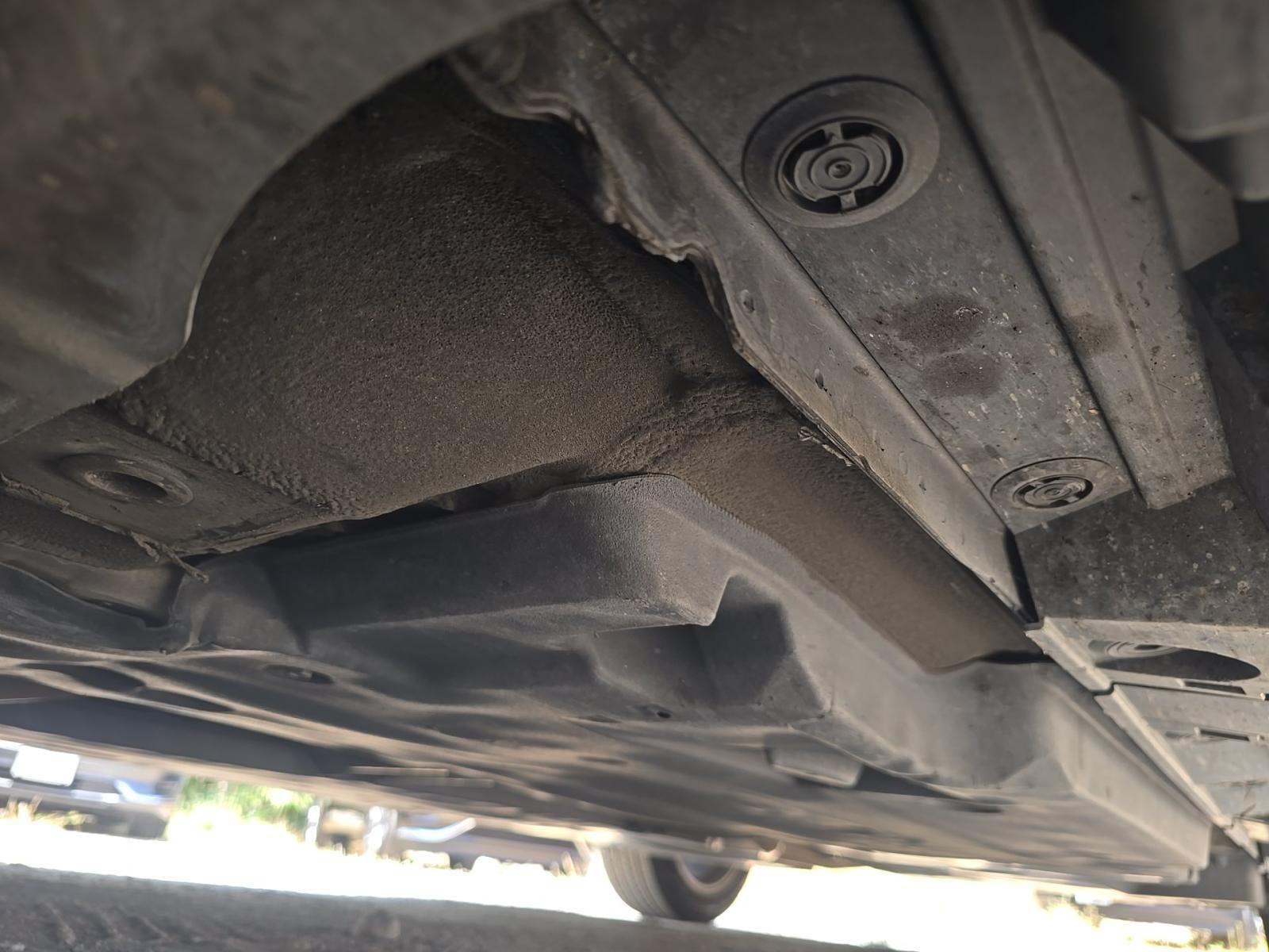 TOYOTA CAMRY - 3