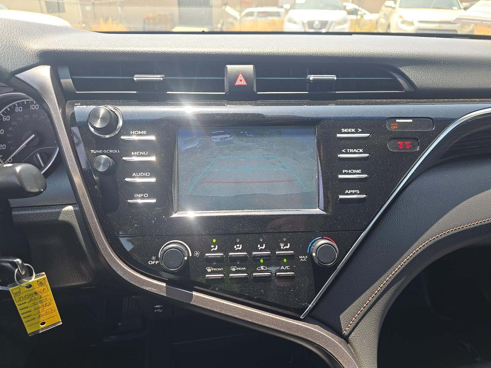 TOYOTA CAMRY - 6