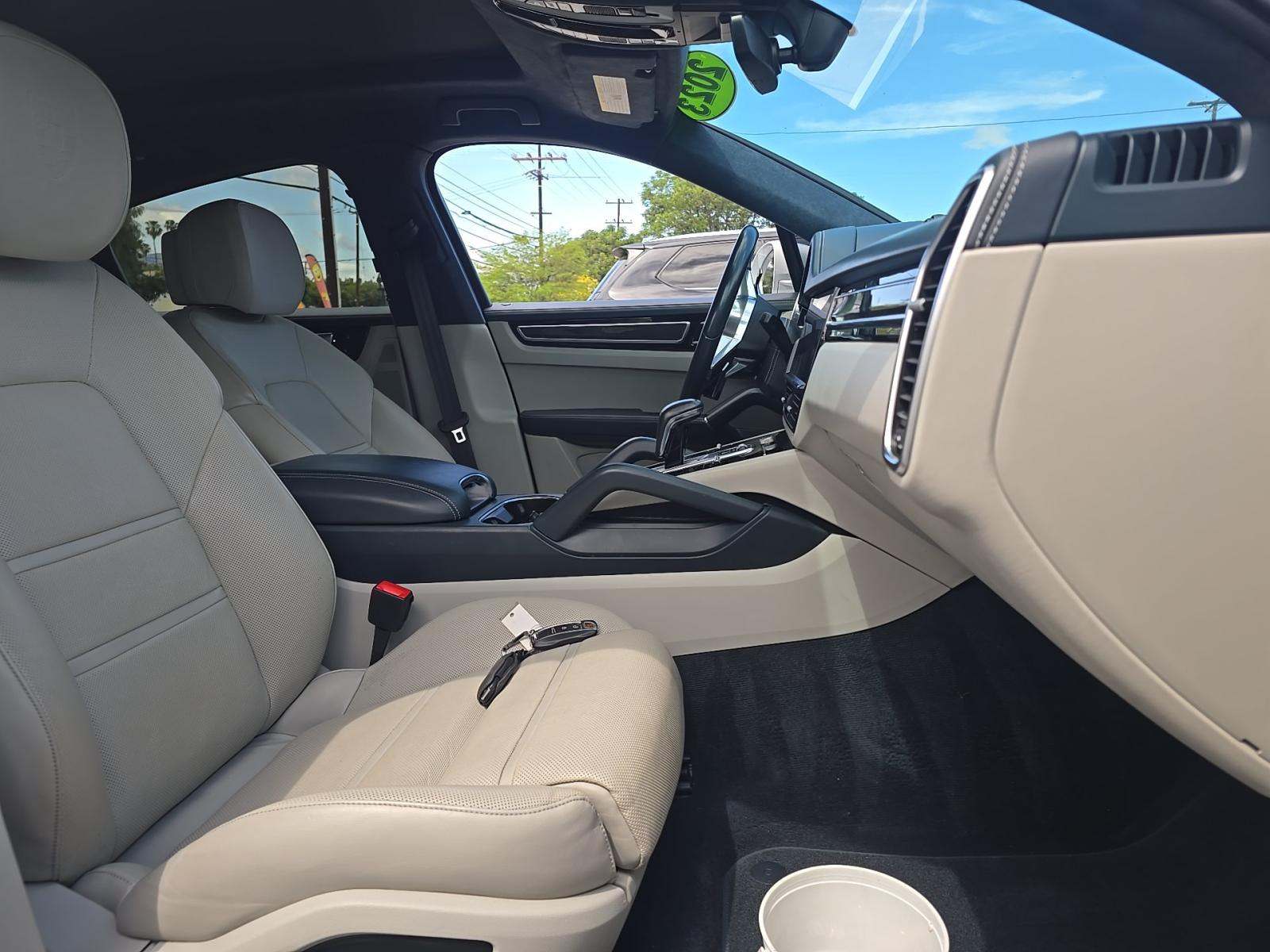 2023 Porsche Cayenne GTS AWD