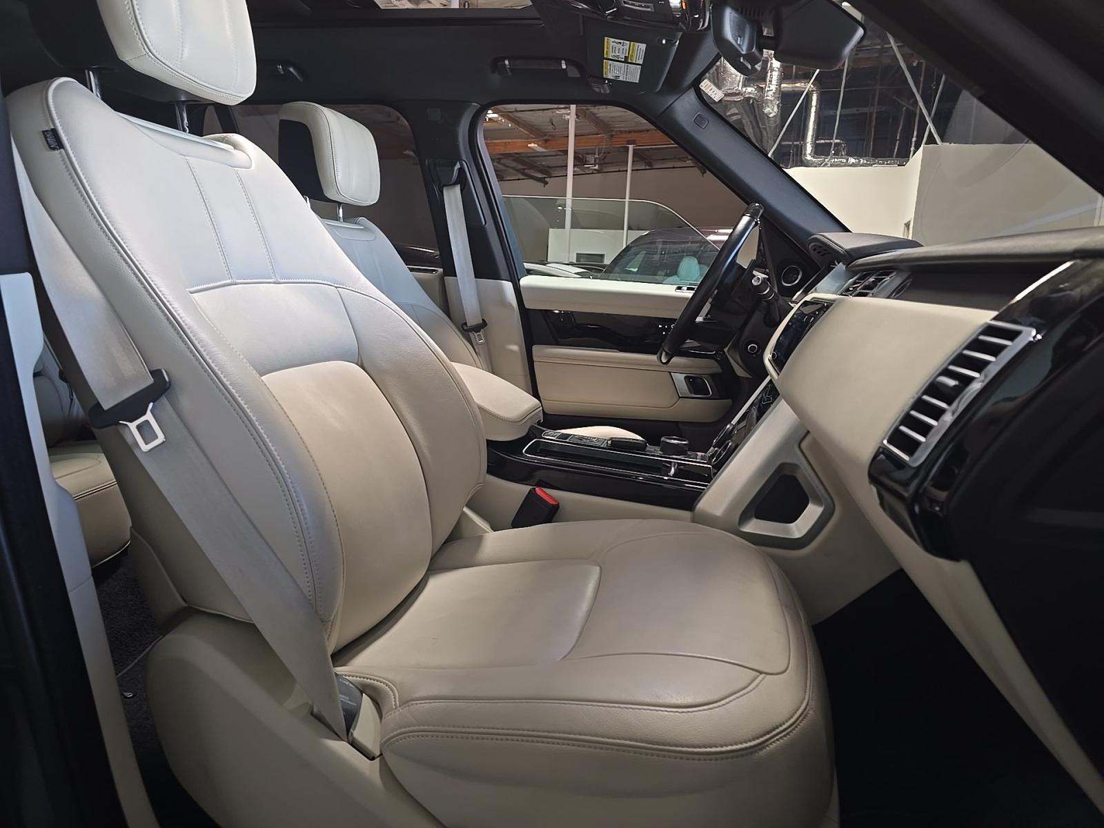 2021 Land Rover Range Rover Base AWD