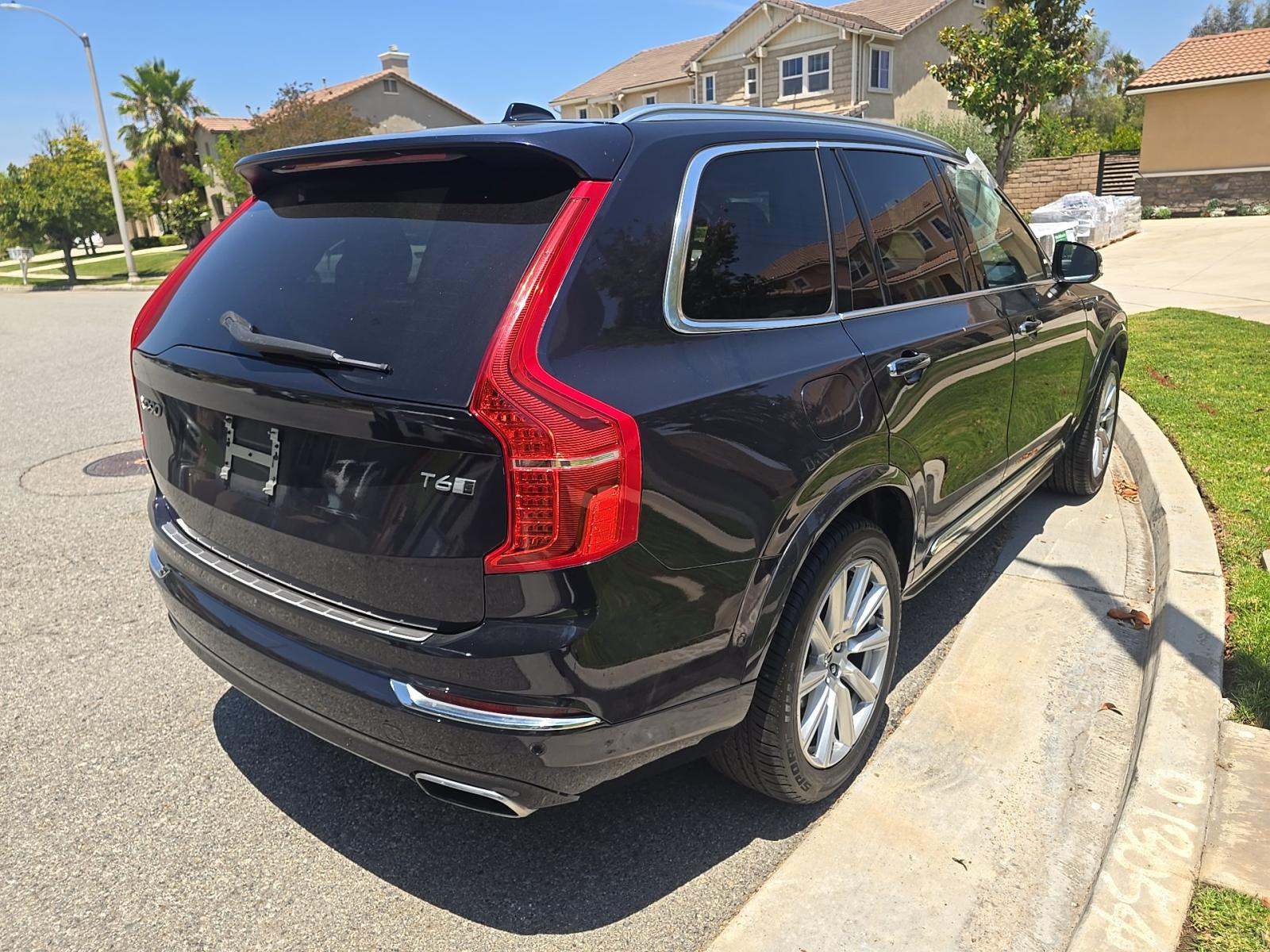 2017 Volvo XC90 T6 Inscription AWD