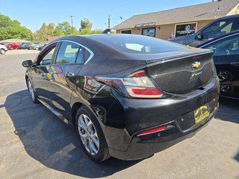 CHEVROLET PREMIER - 2