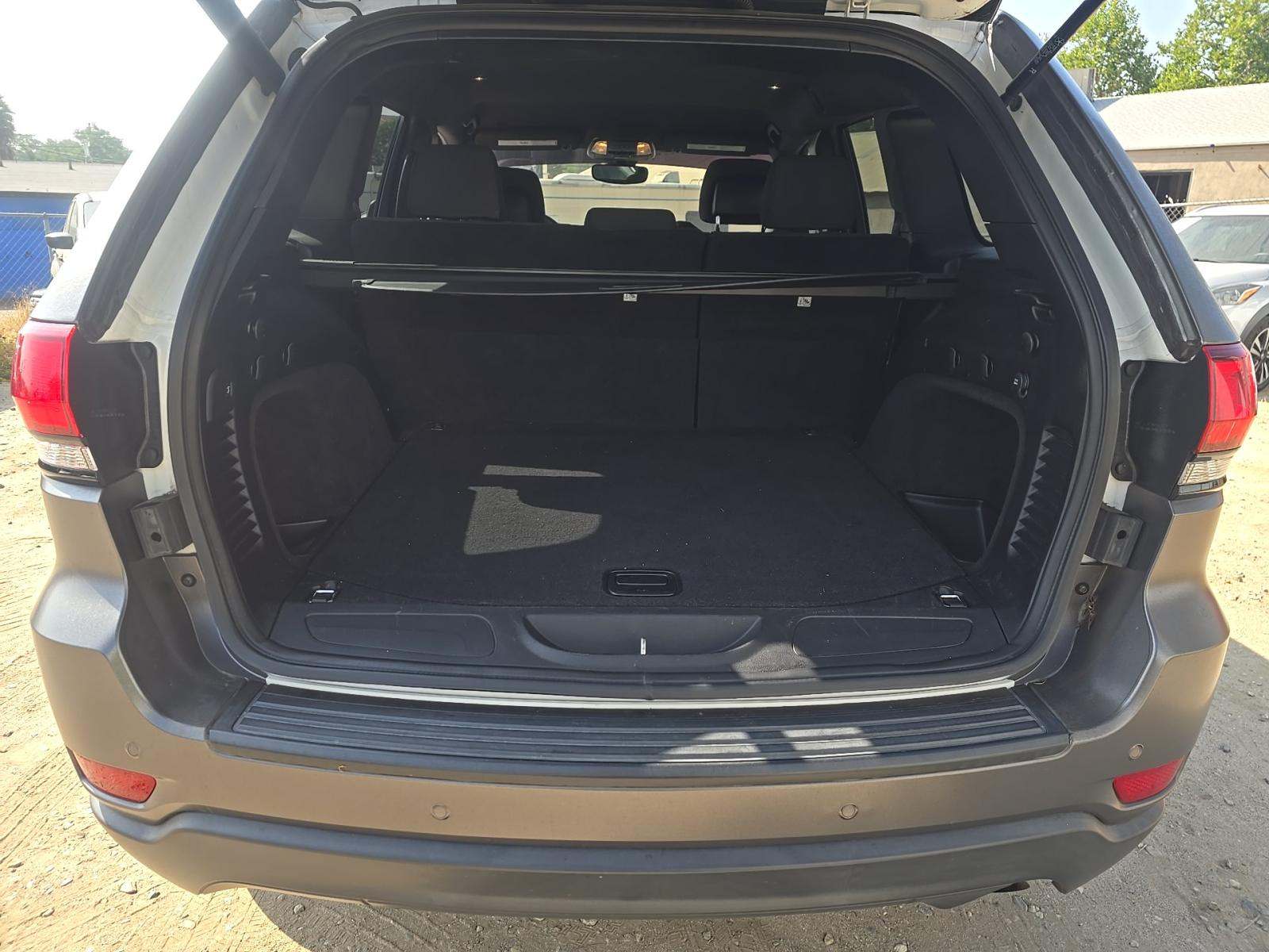 2019 Jeep Grand Cherokee Laredo Upland Edition RWD