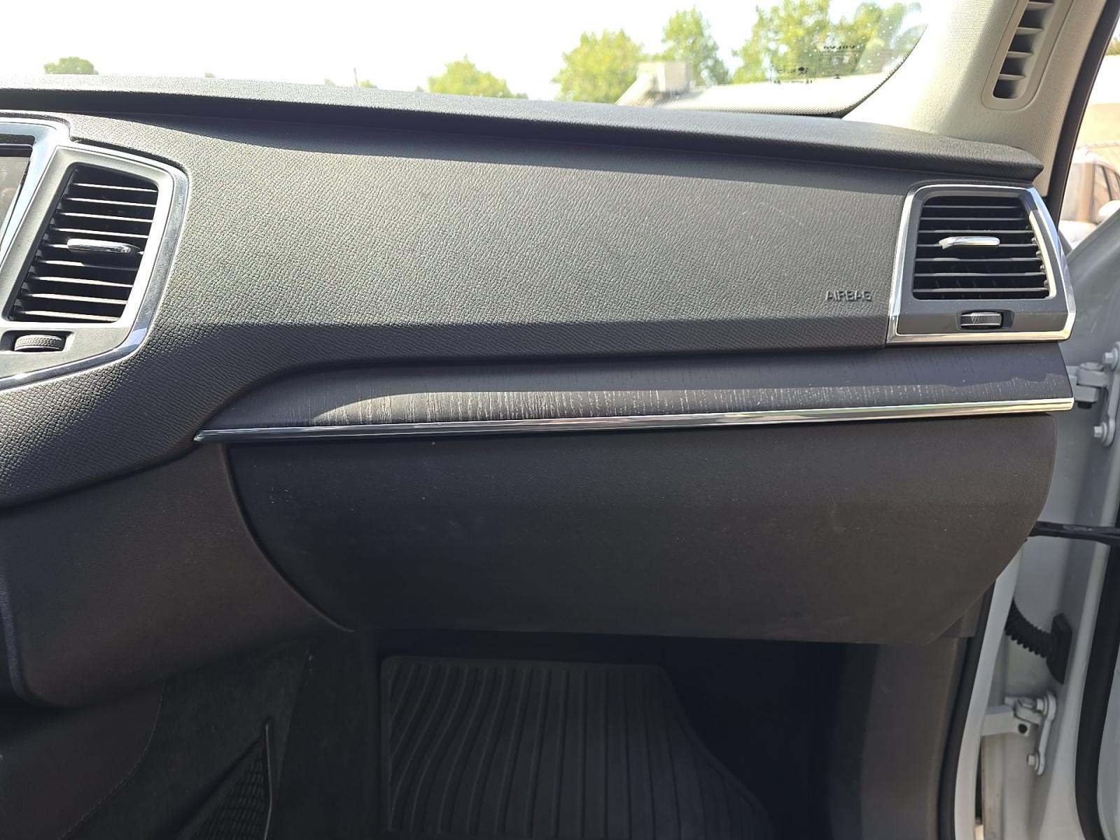 2020 Volvo XC90 T6 Momentum AWD