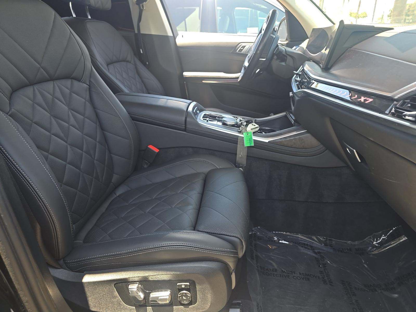 2025 BMW X7 xDrive40i AWD