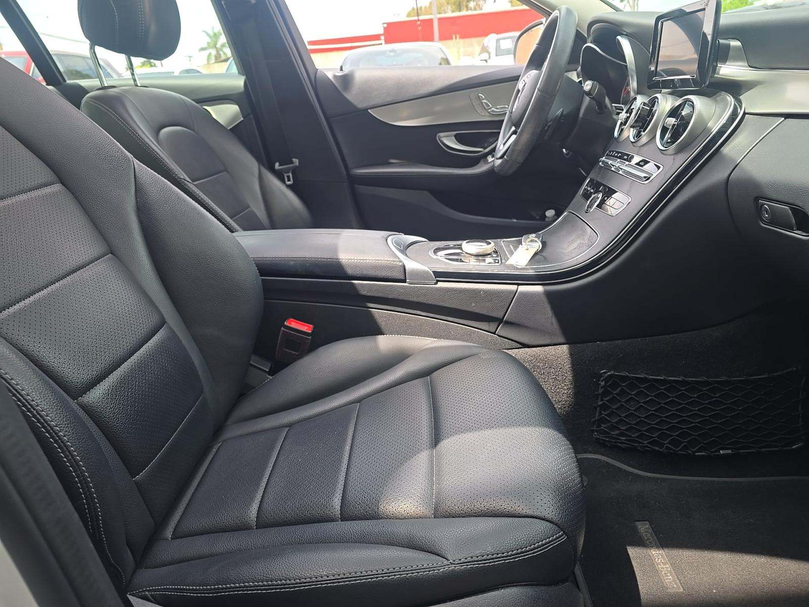 2019 Mercedes-Benz C-Class C 300 RWD