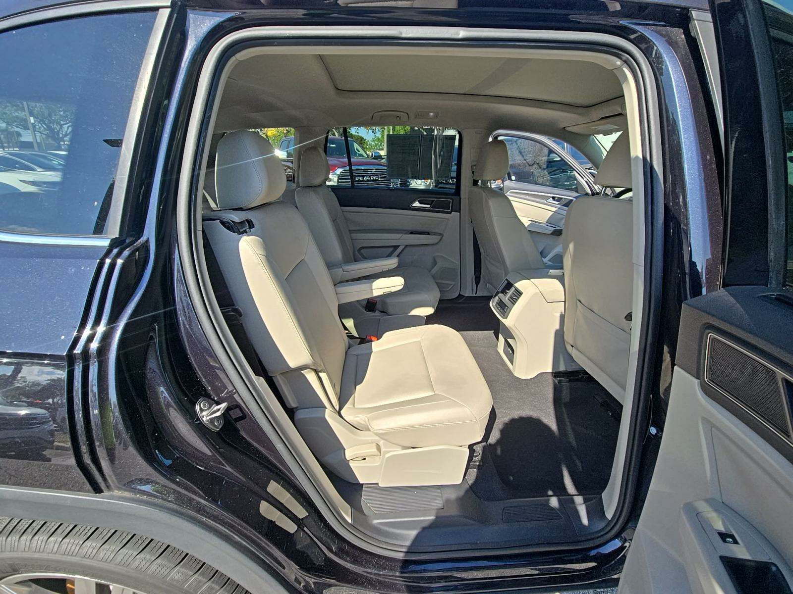 2019 Volkswagen Atlas 3.6L SEL R-Line AWD