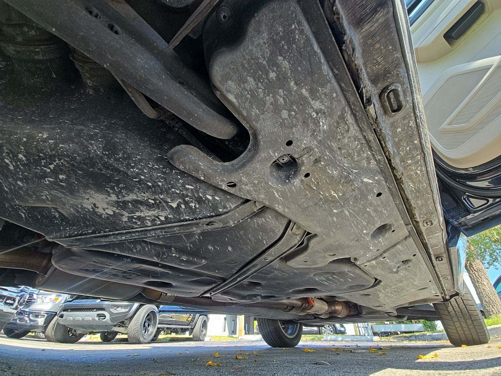 2019 Volkswagen Atlas 3.6L SEL R-Line AWD