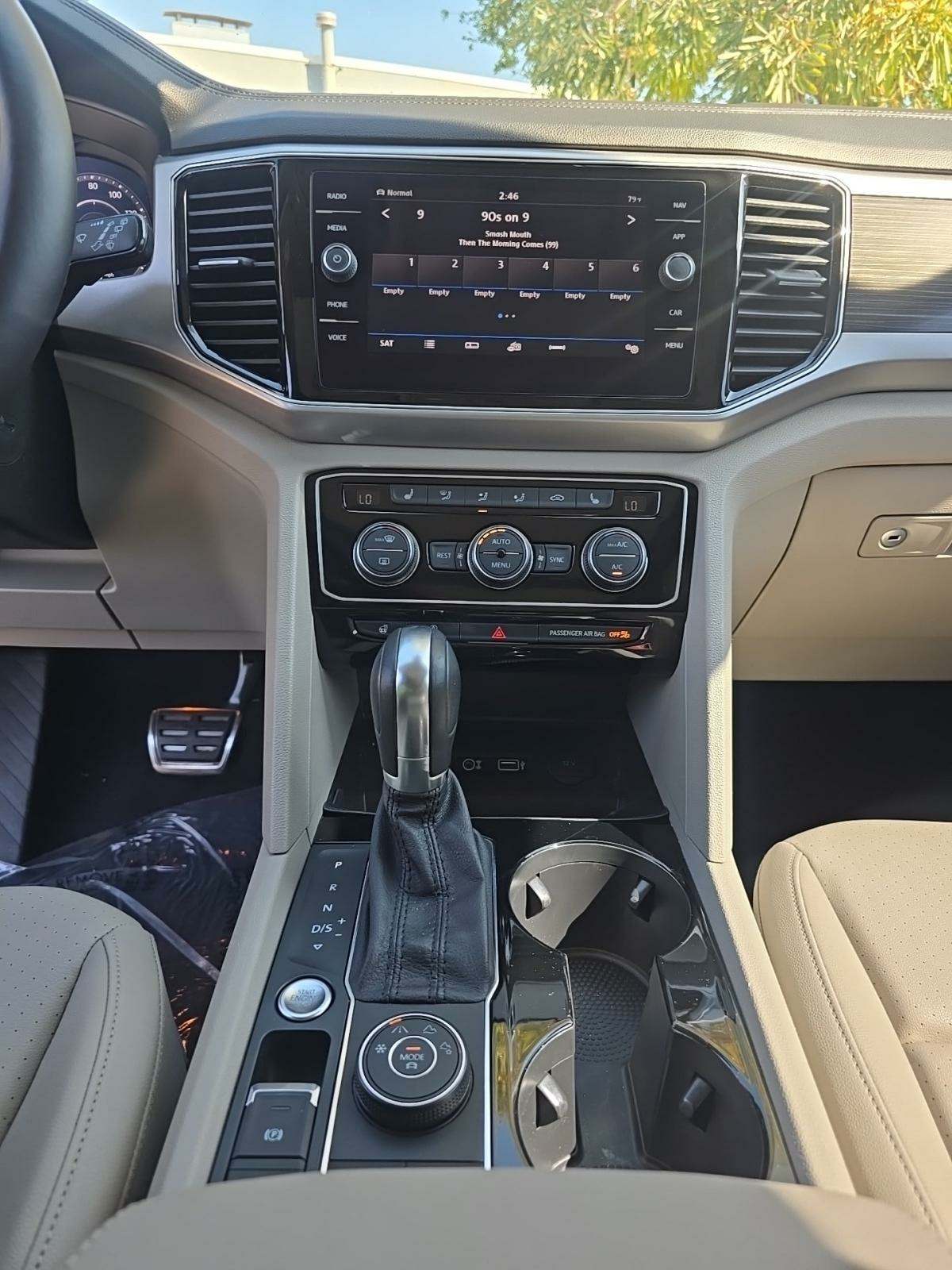 2019 Volkswagen Atlas 3.6L SEL R-Line AWD