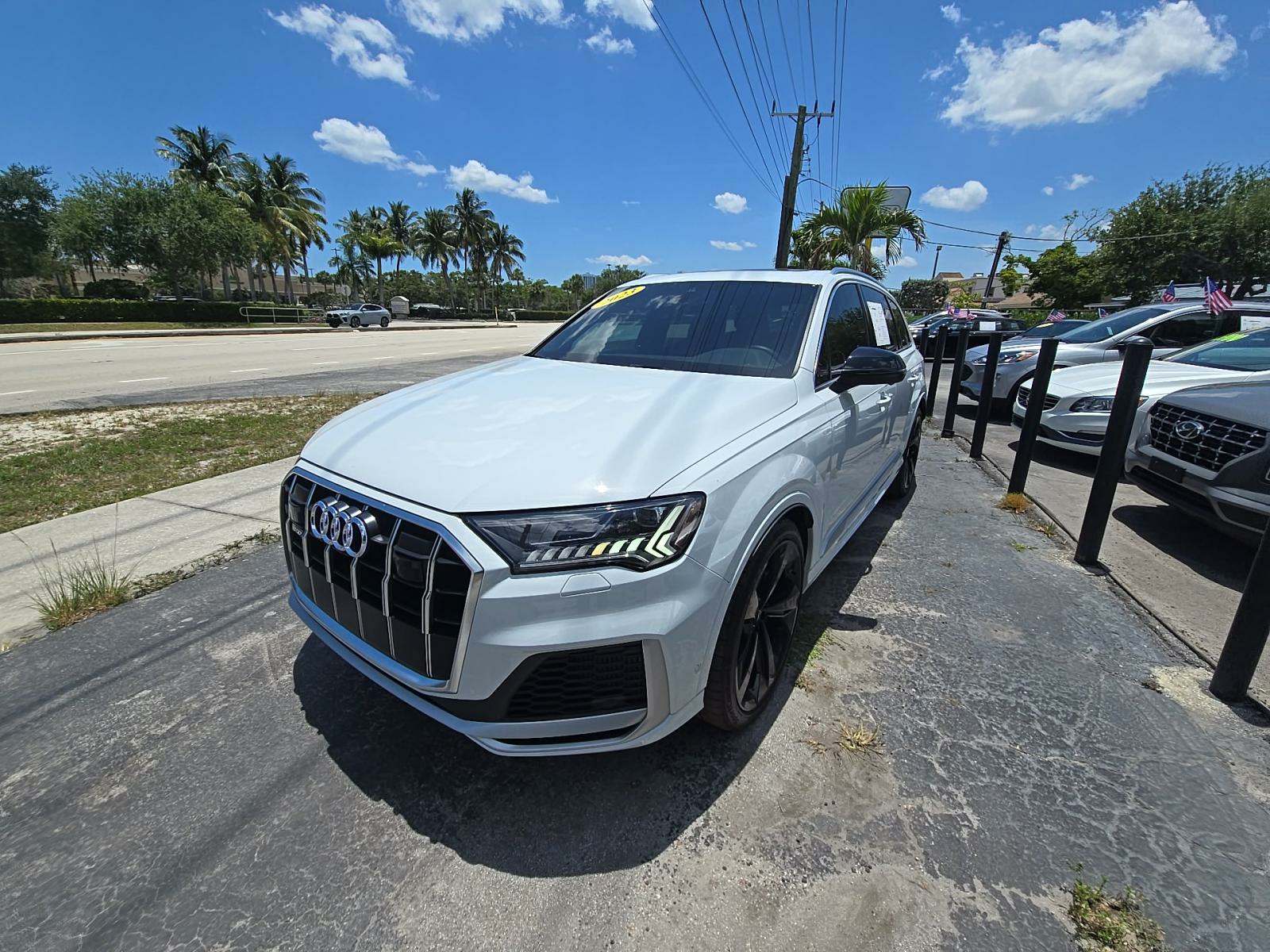 2023 Audi SQ7 Premium Plus AWD