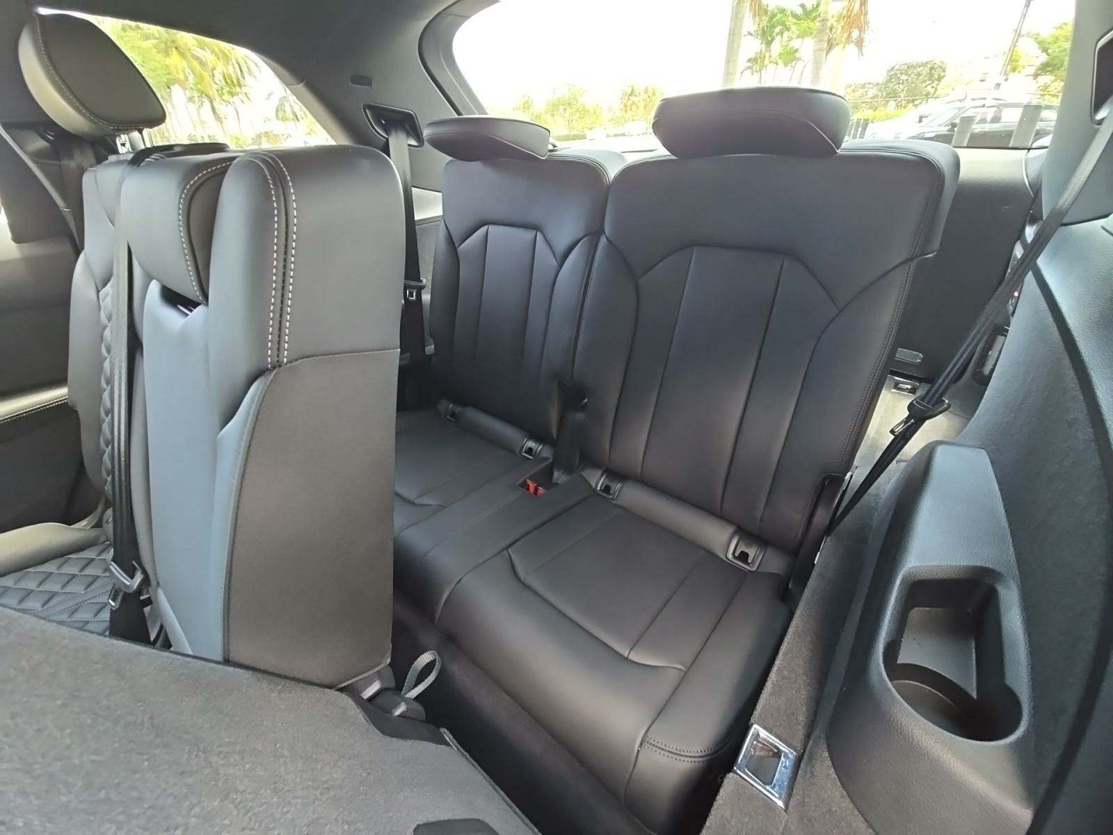 2023 Audi SQ7 Premium Plus AWD