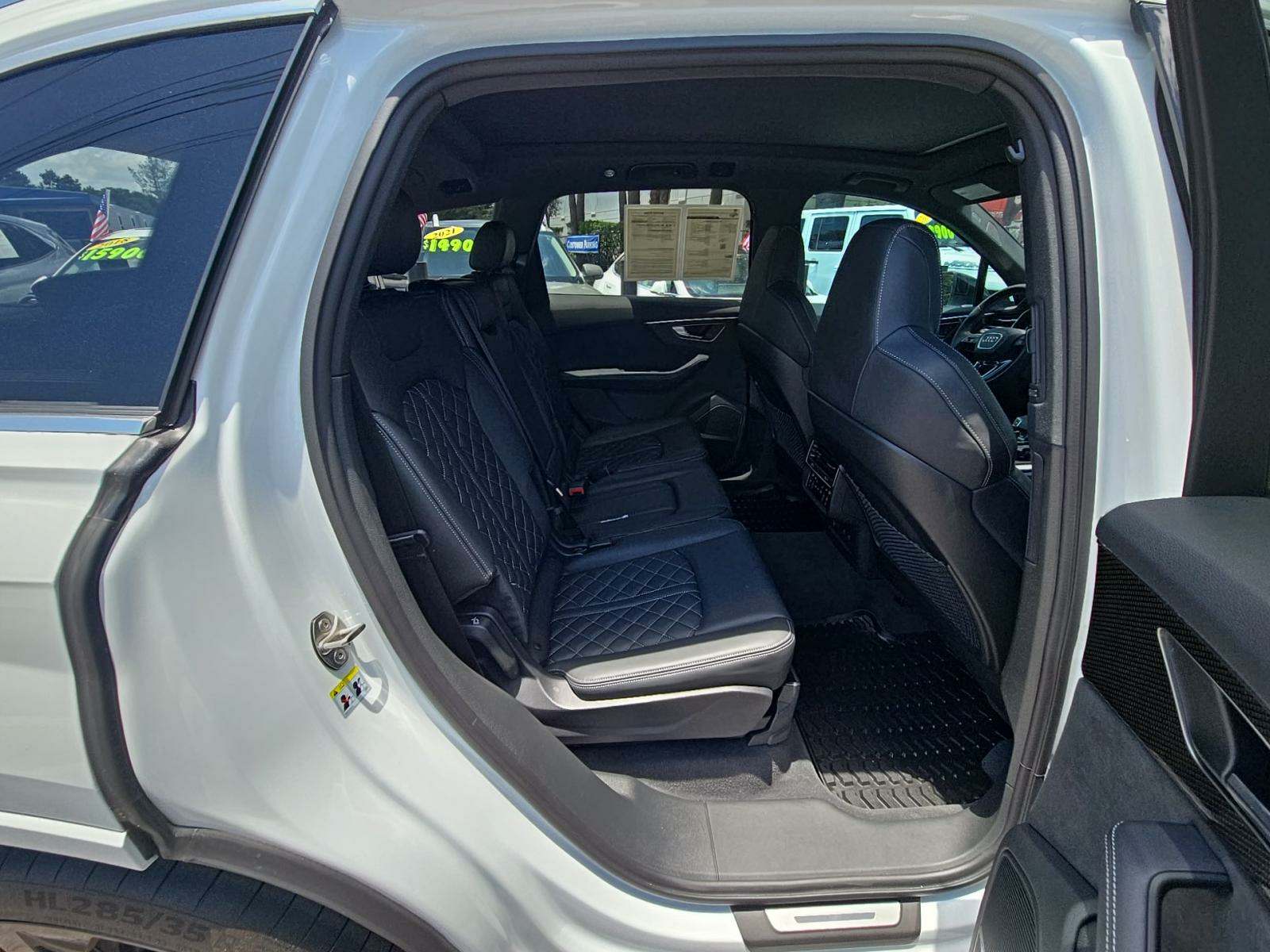 2023 Audi SQ7 Premium Plus AWD