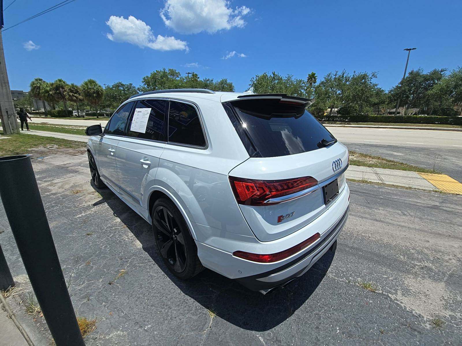 2023 Audi SQ7 Premium Plus AWD