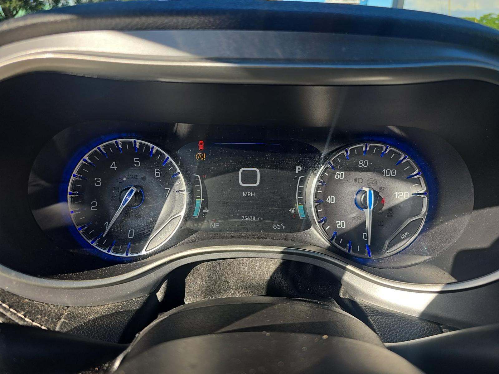 2021 Chrysler Pacifica Touring FWD