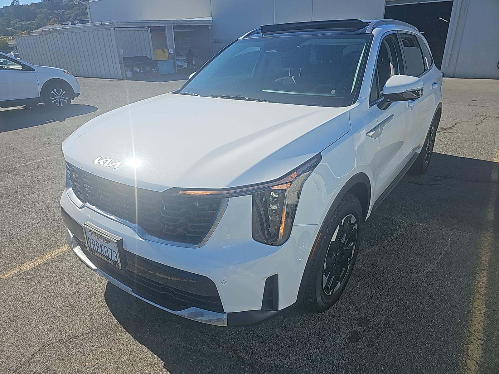 2025 Kia Sorento S FWD