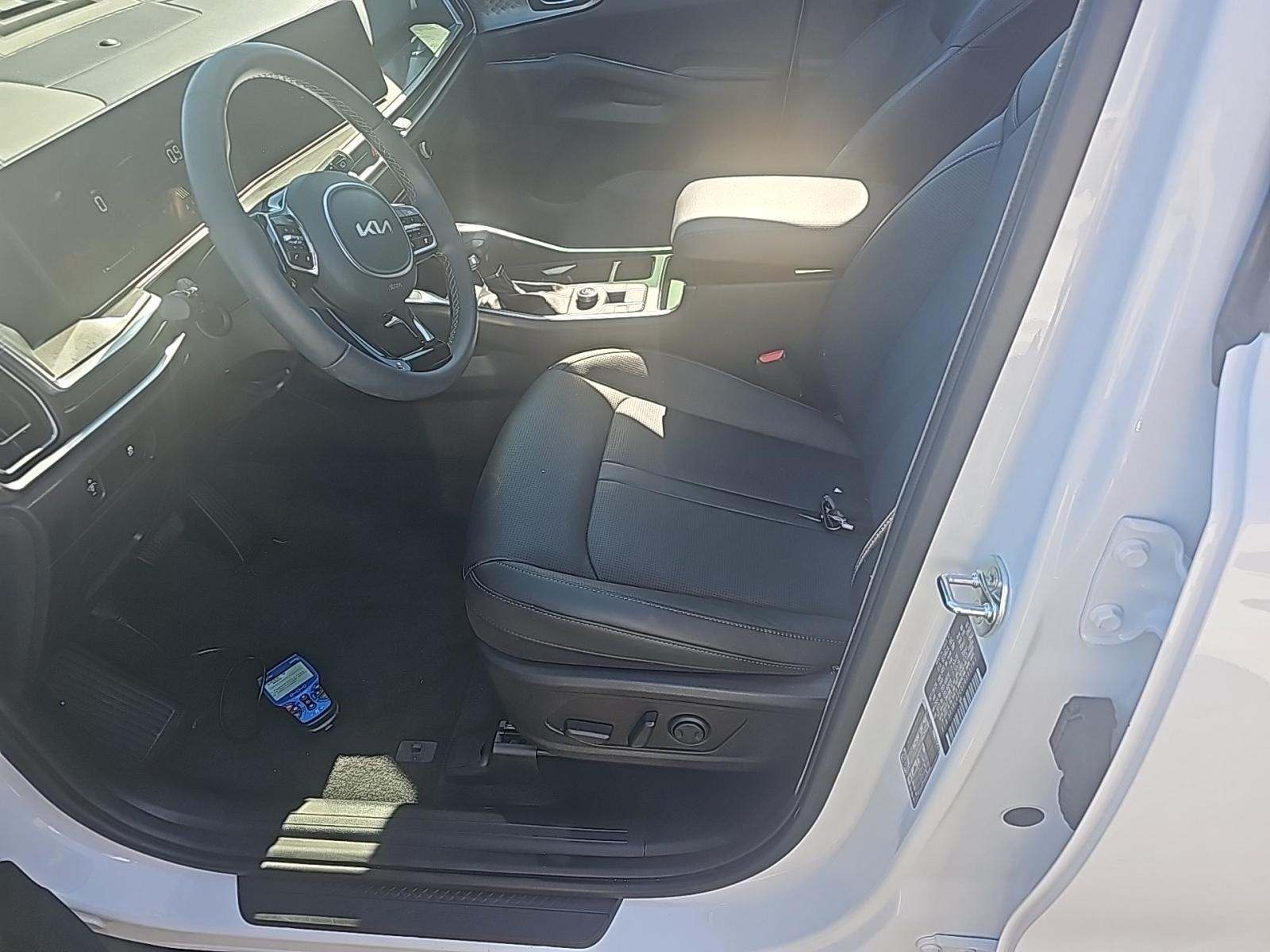 2025 Kia Sorento S FWD