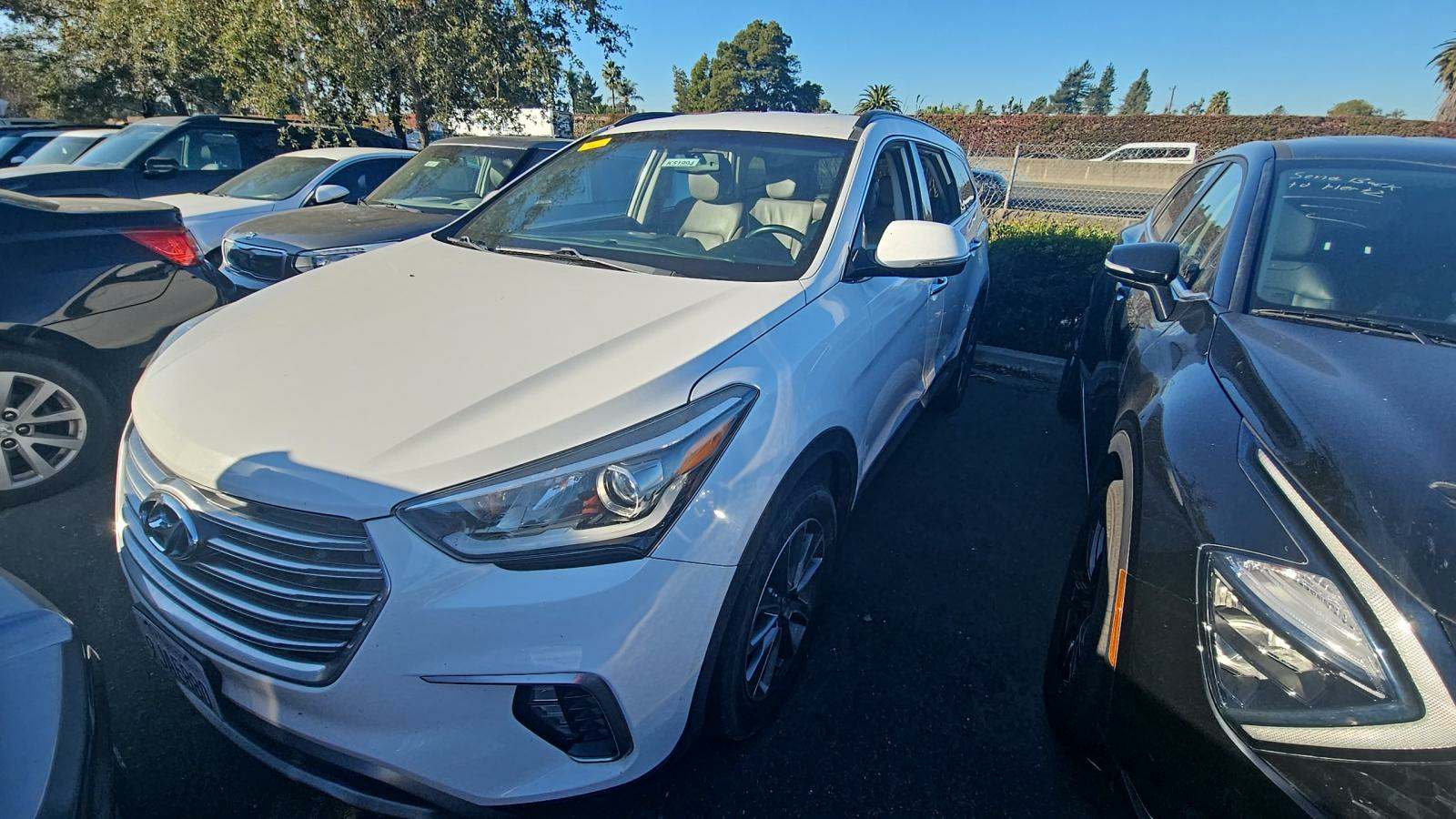 2017 Hyundai Santa Fe SE AWD