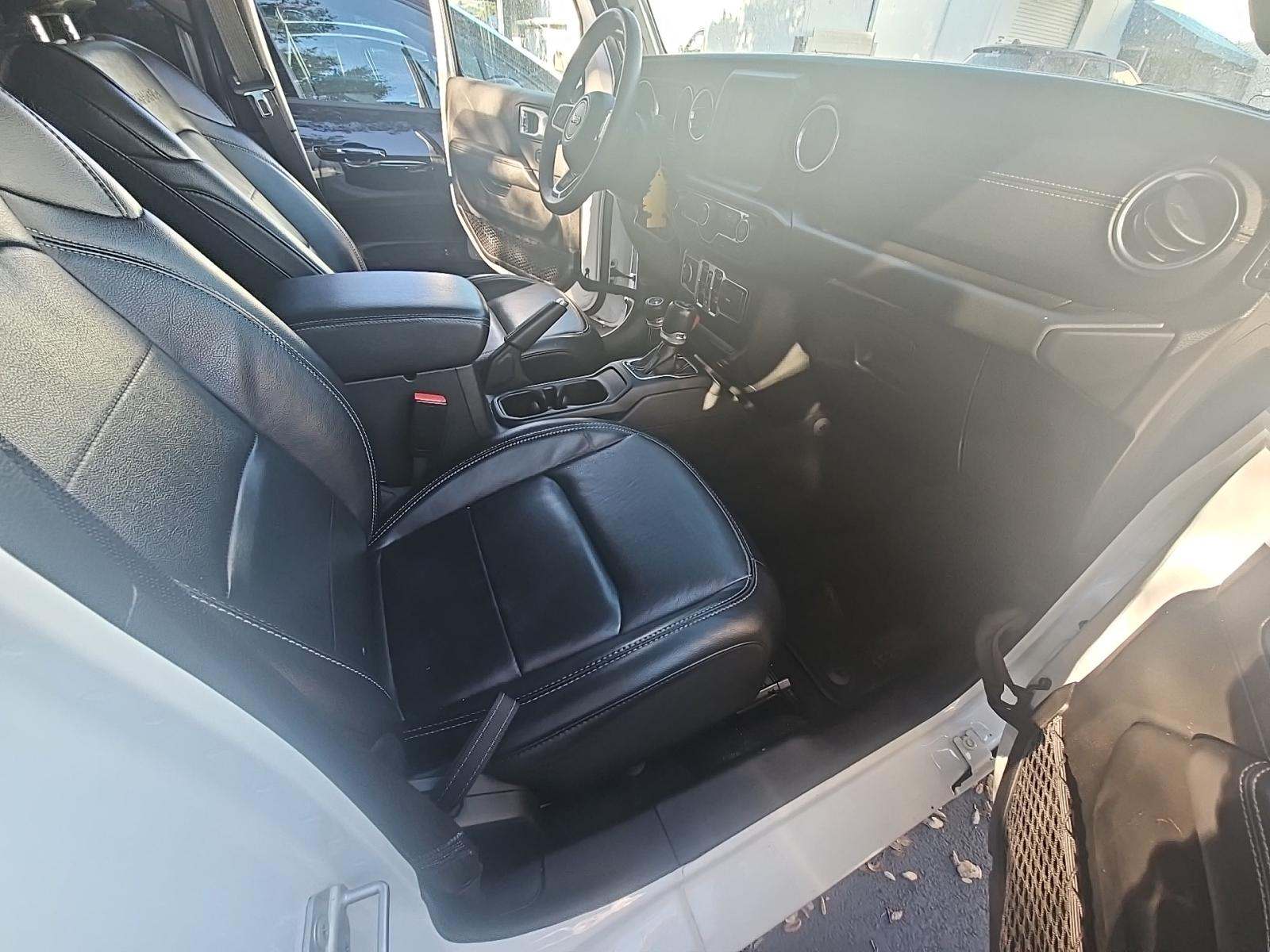 2023 Jeep Wrangler 4xe Sahara AWD