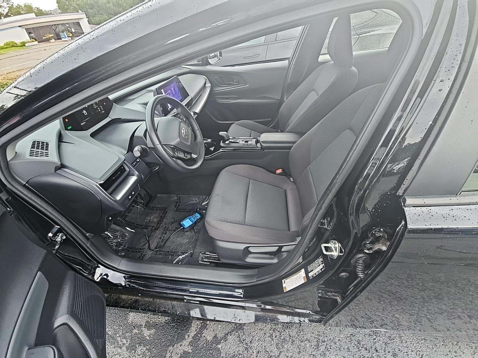 2024 Toyota Prius LE FWD