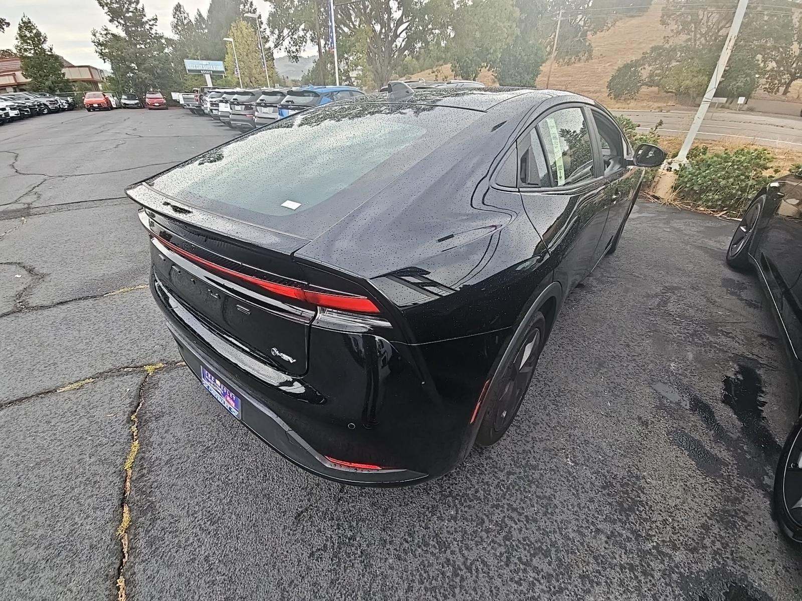 2024 Toyota Prius LE FWD