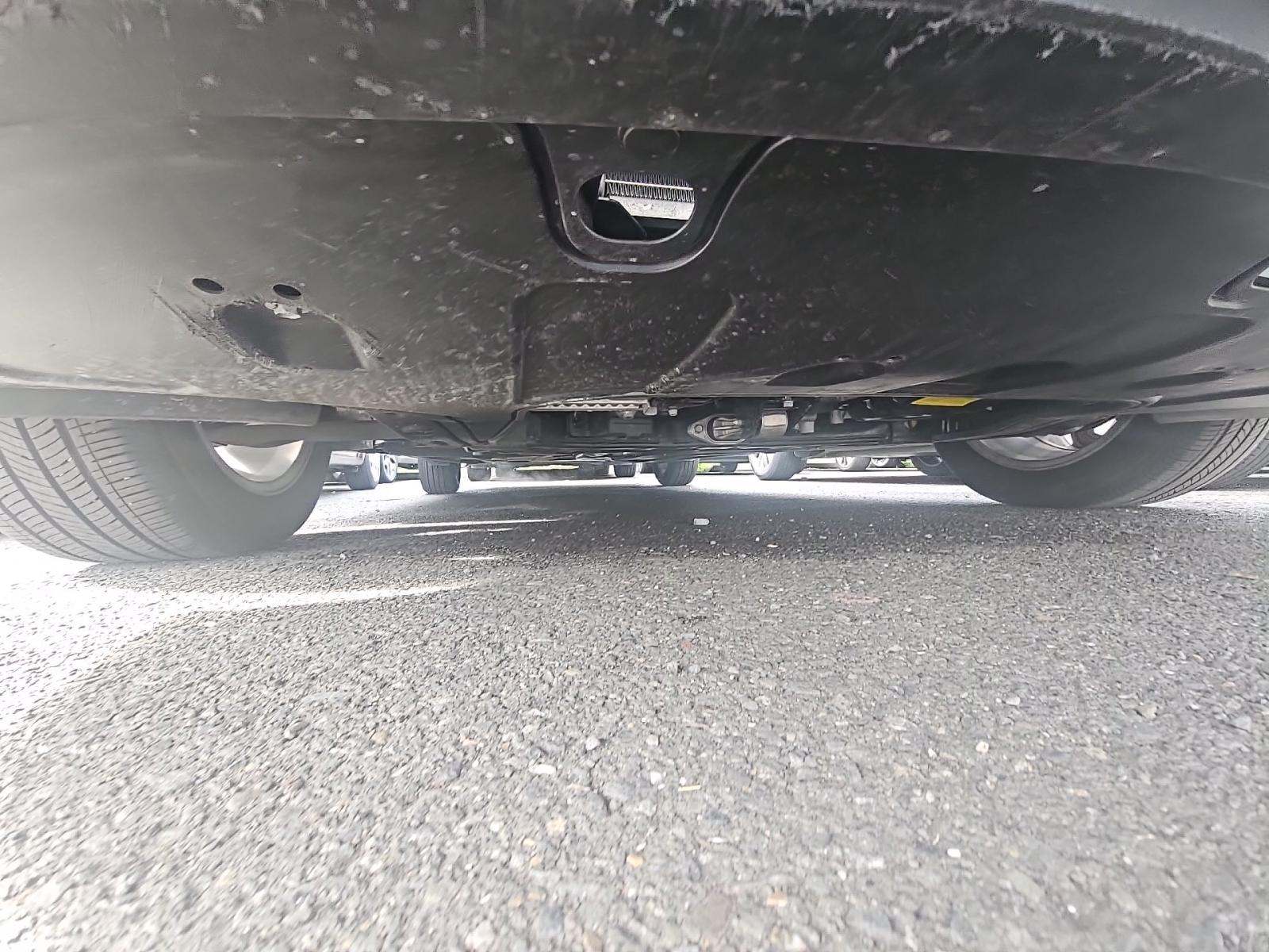 2024 Hyundai Elantra SEL FWD