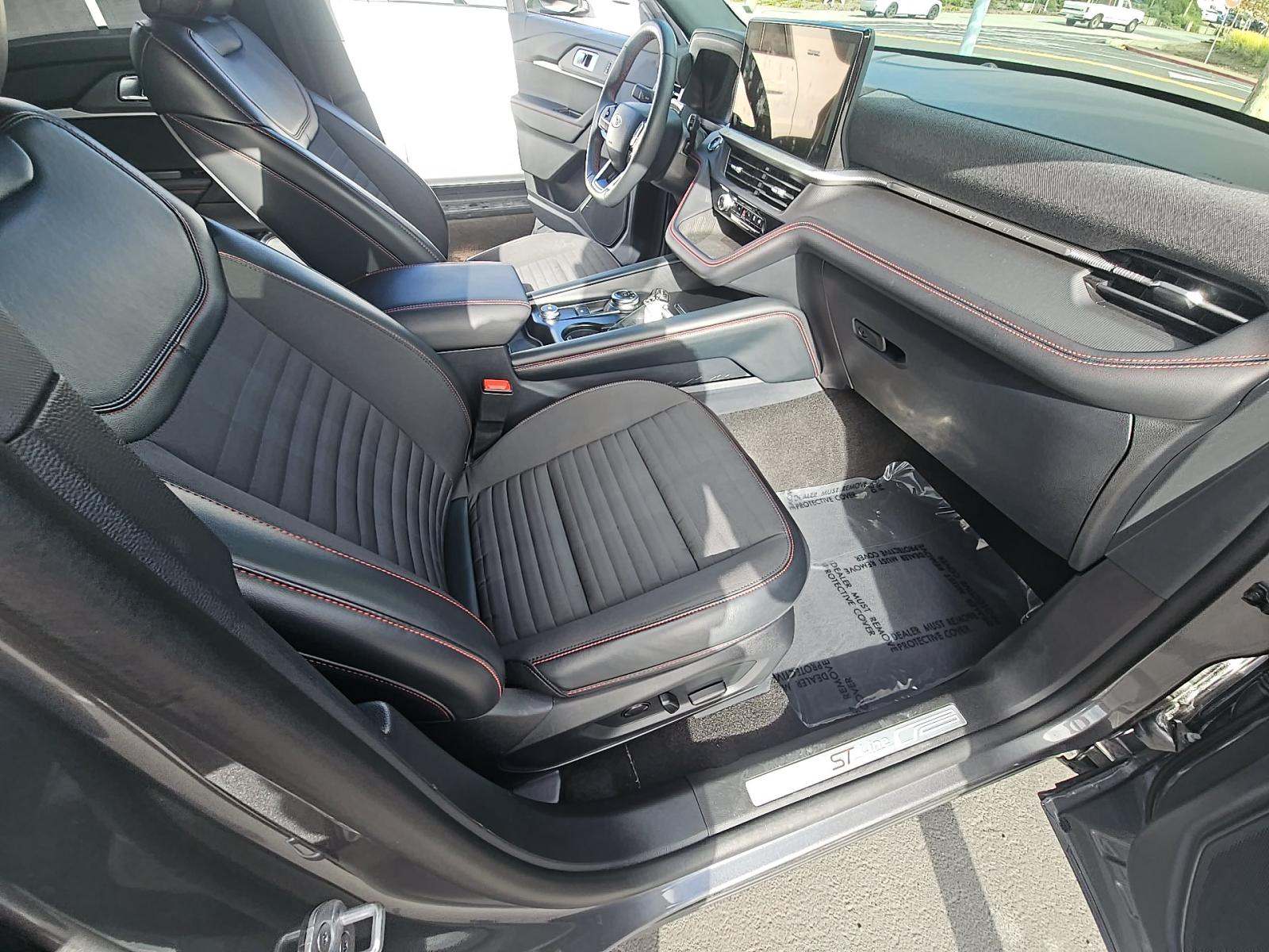 2025 Ford Explorer ST-Line AWD