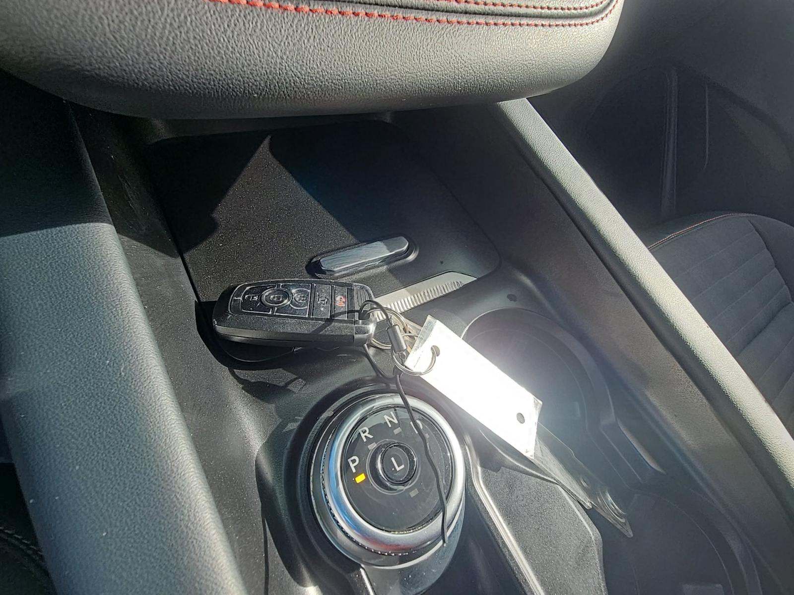 2025 Ford Explorer ST-Line AWD