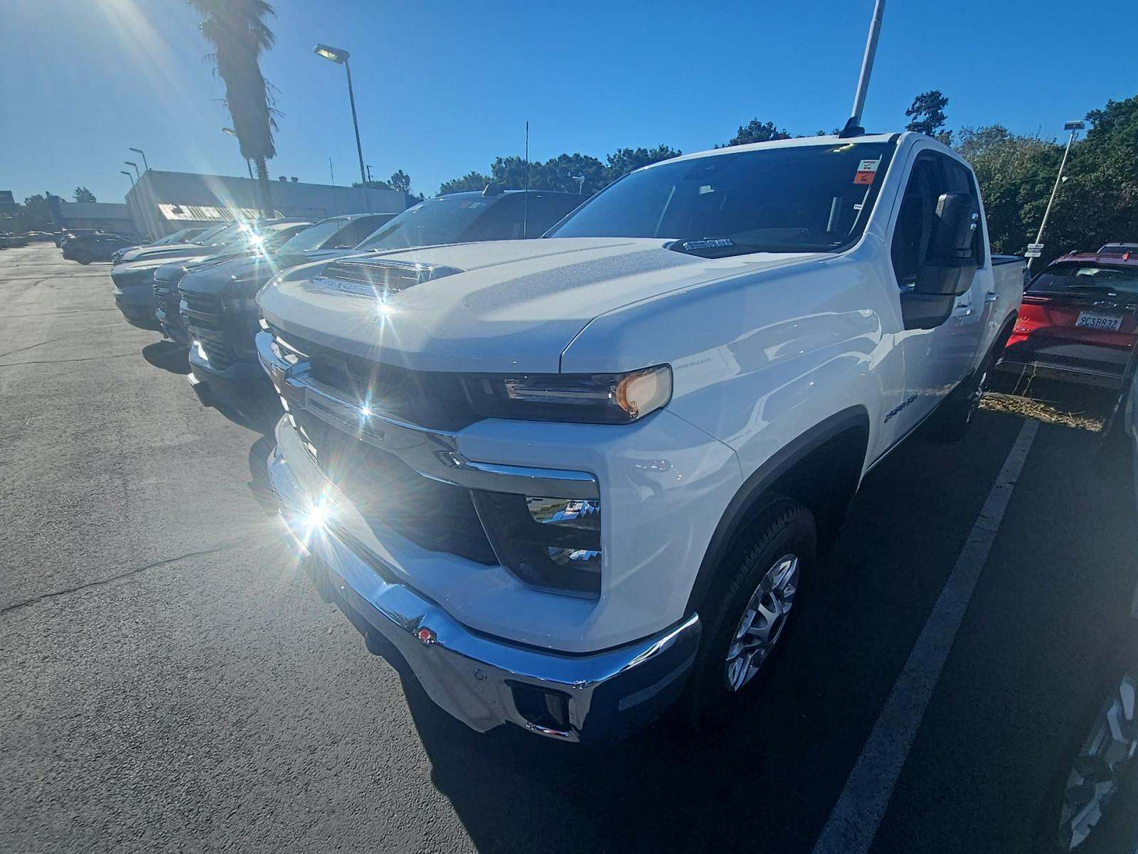 2025 Chevrolet Silverado 2500HD LT AWD