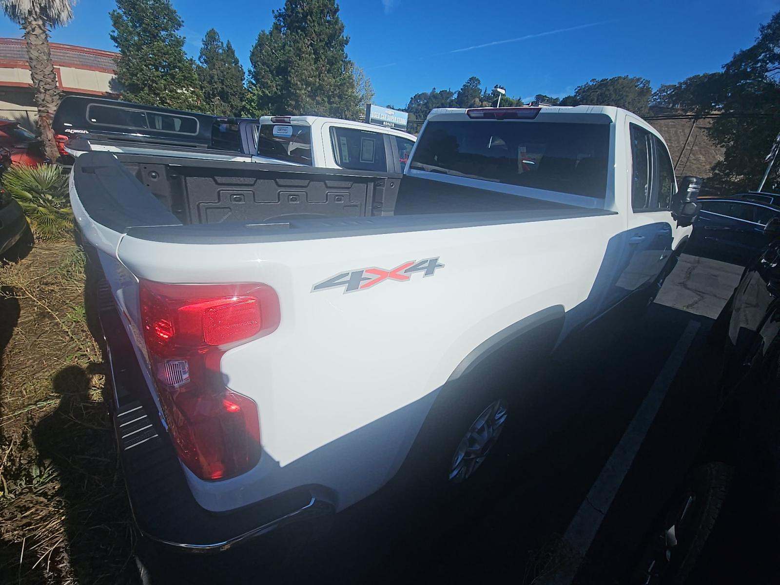 2025 Chevrolet Silverado 2500HD LT AWD