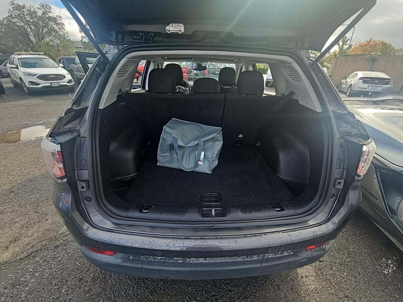 2018 Jeep Compass Sport FWD