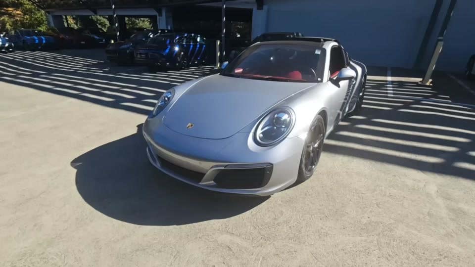 2017 Porsche 911 Carrera Coupe