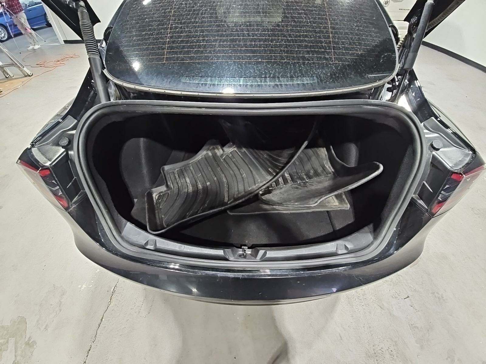 2021 Tesla Model 3 Standard Range Plus RWD