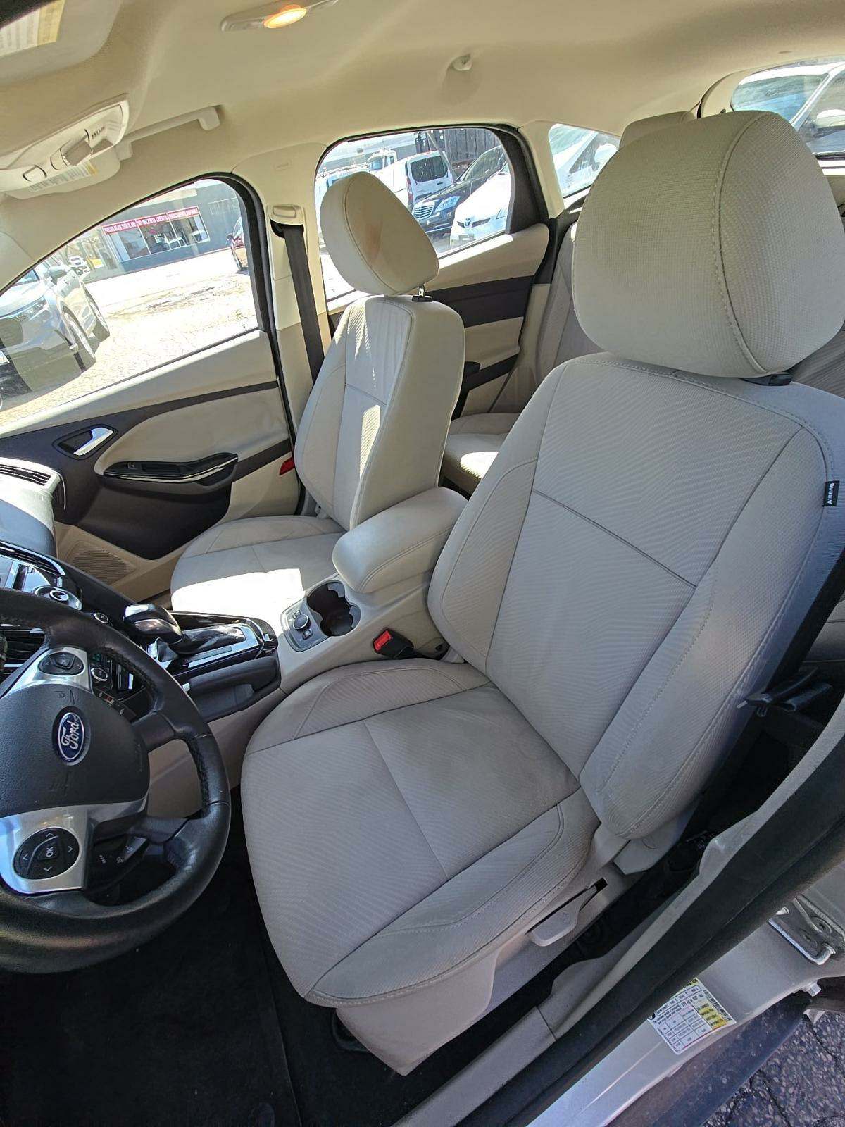 2014 Ford Focus Electric FWD