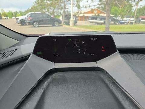 2024 Toyota Prius XLE AWD