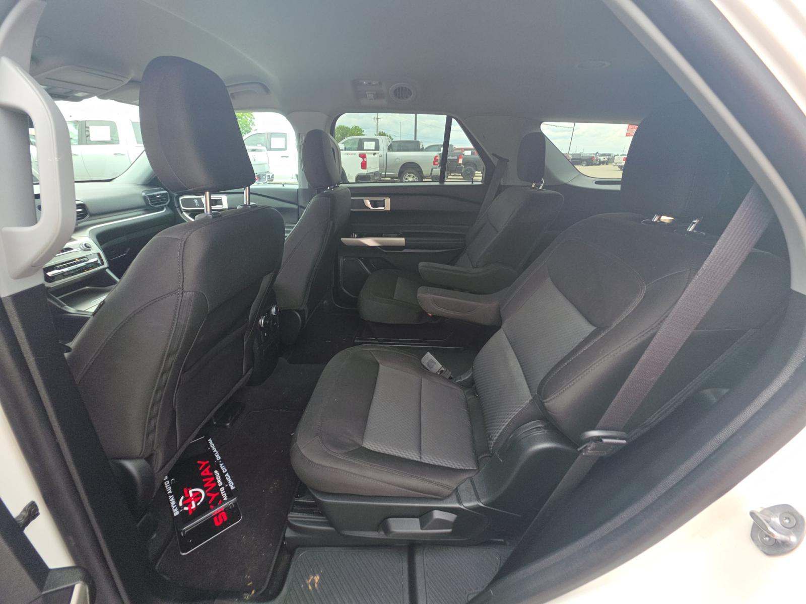 FORD EXPLORER - 9