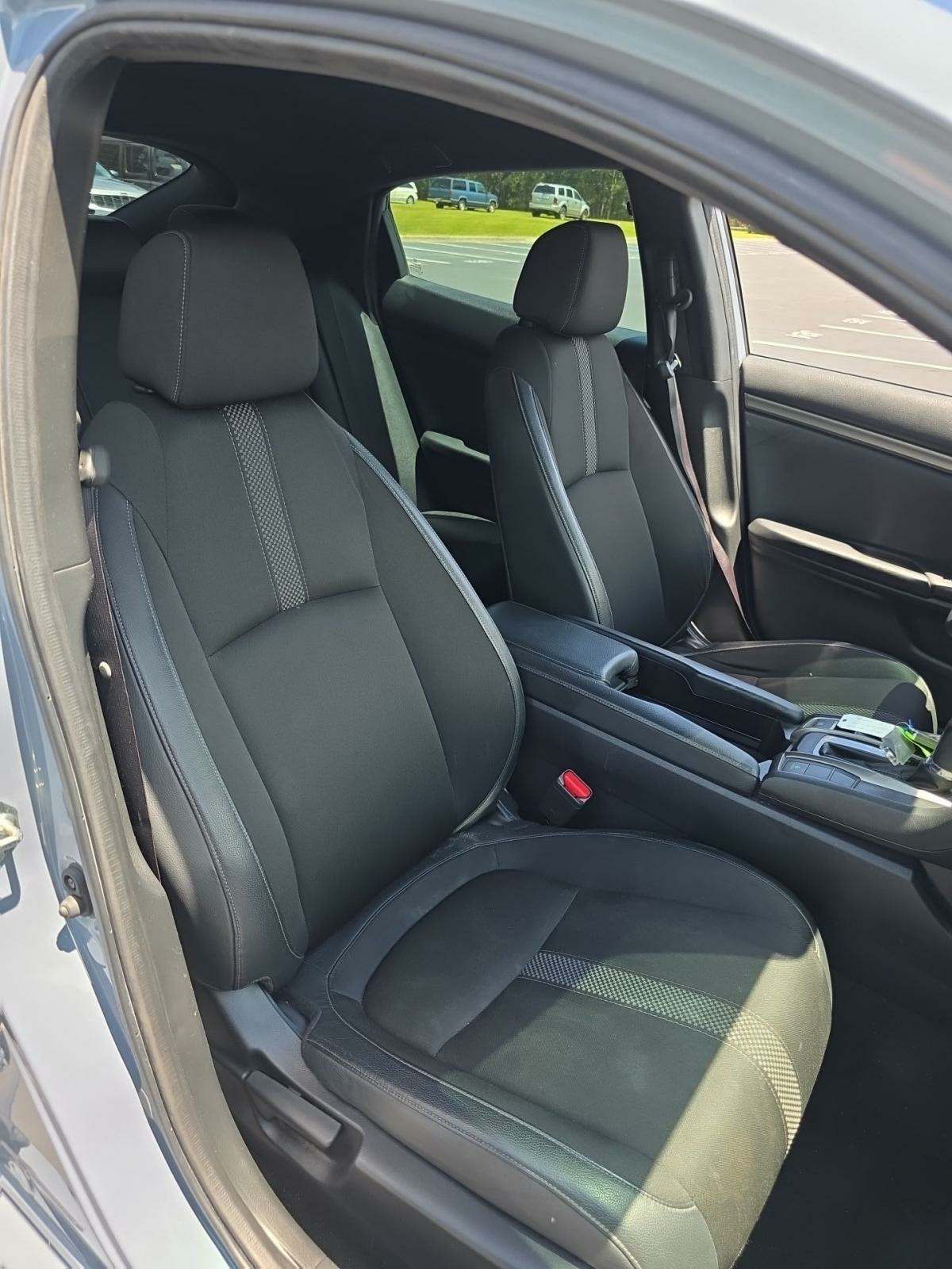 2021 Honda Civic Hatchback Sport FWD