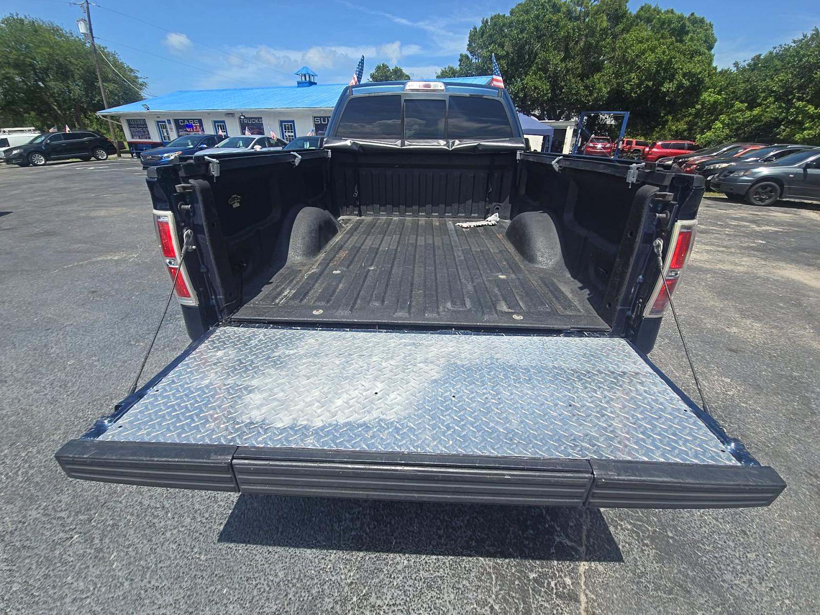 FORD F-150 - 10