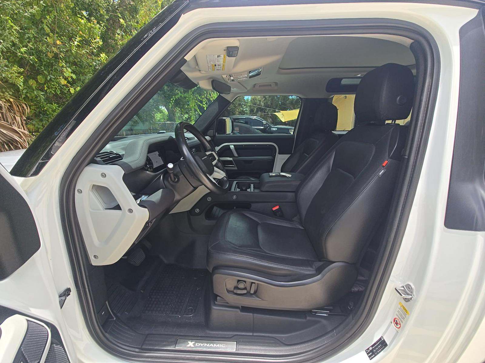 2023 Land Rover Defender 90 X-Dynamic SE AWD